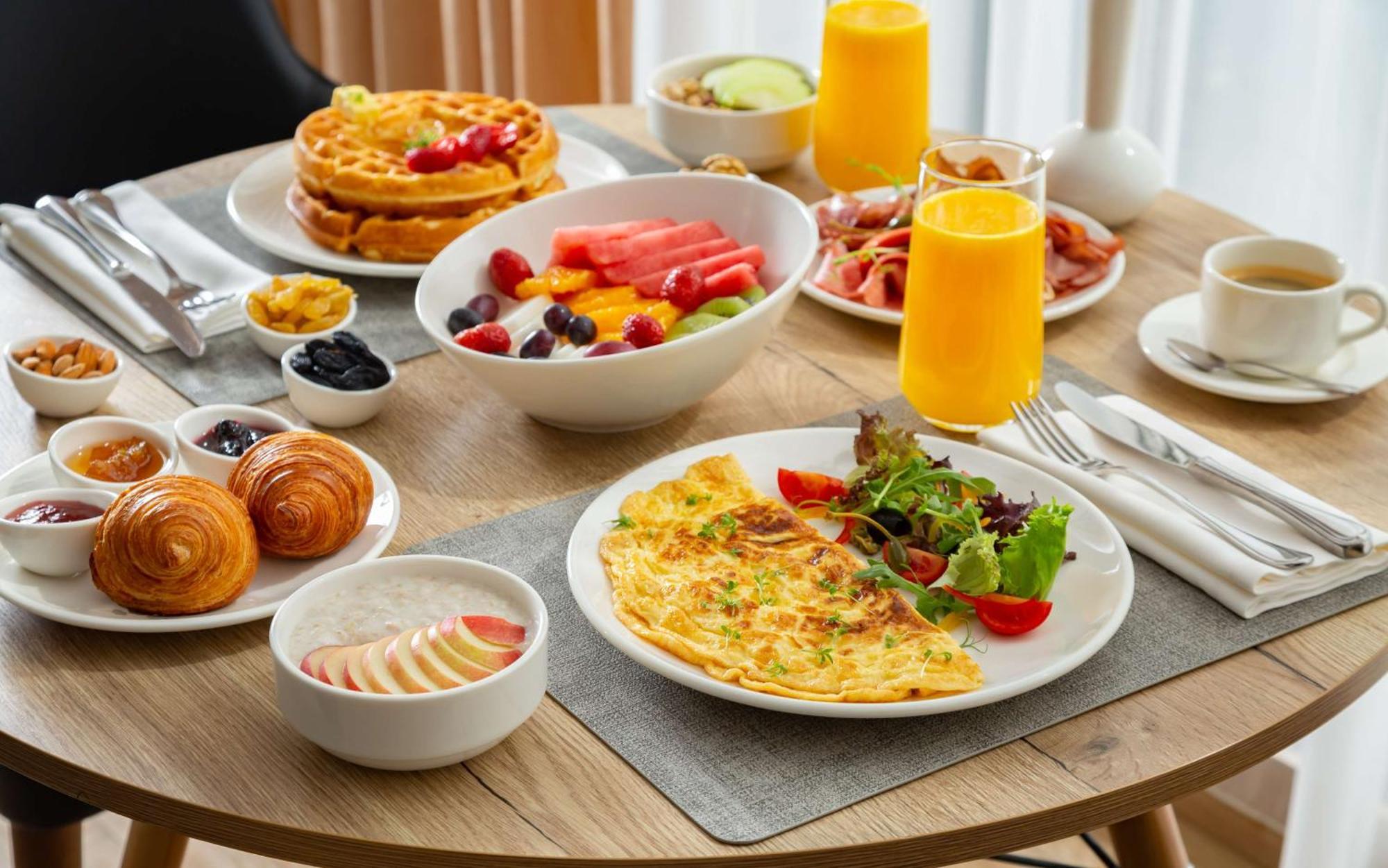 Hilton Garden Inn Samarkand Eksteriør billede